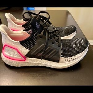 Women’s adidas ultraboost 19 Size 8